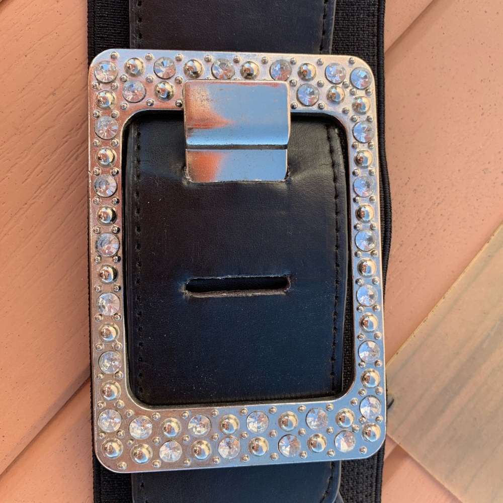Bling buckle stretch belt
